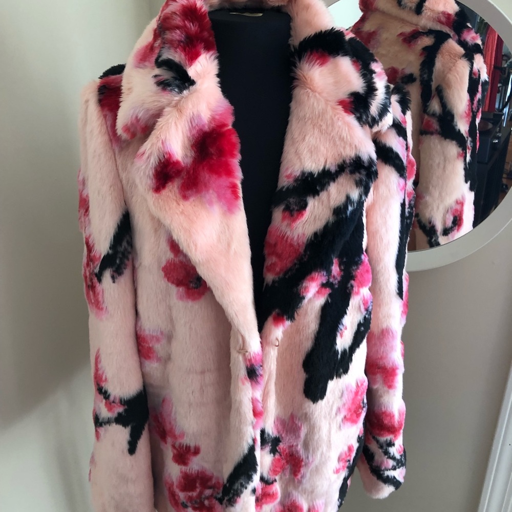 Guess Faux Fur